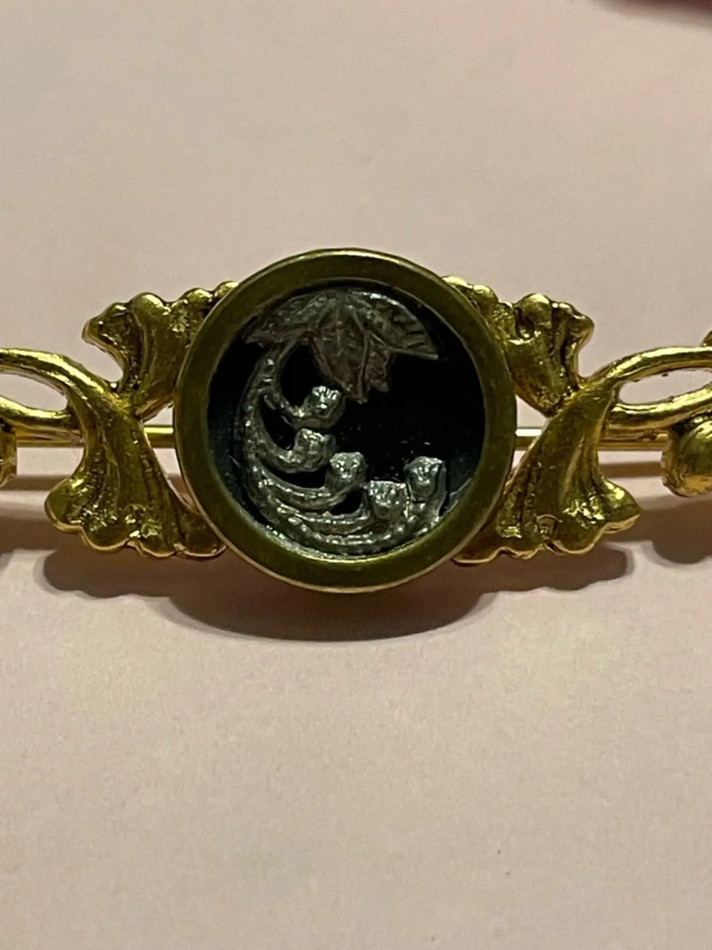Vintage Ornate Gold Tone Bar Pin #9310